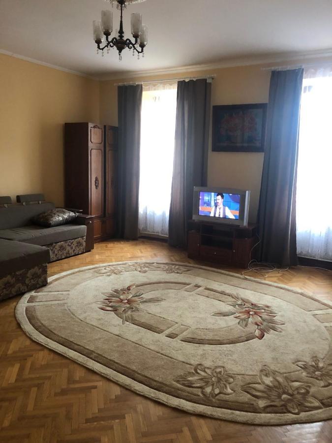 Old Town Flat Mukacheve Exterior photo